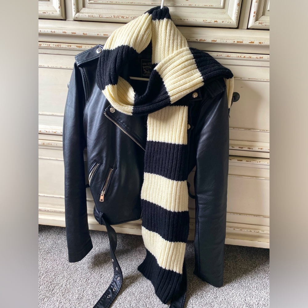 Joe Fresh Black & White Striped Rib-Knit Scarf Long